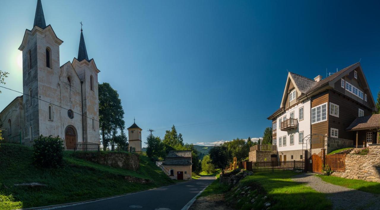 Pension Grantl Kasperske Hory Exteriör bild